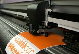 Impression lettres adhésives pour informer, communiquer et décorer impression-lettres-adhesives.jpg