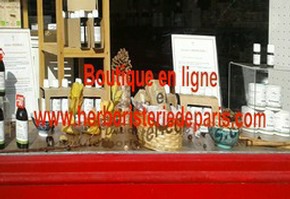 lettrage-vitrine-paris-6eme.jpg