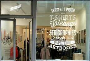 Lettrage adhésif de vitrine lettrage-vitrine.jpg