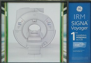 Vitrine publicitaire à Paris 10ème vitrine-publicitaire-paris-10eme.jpg