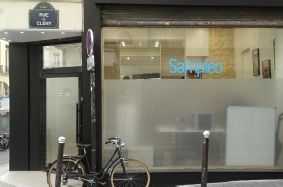 Conseils pour bien décorer la vitrine de sa boutique