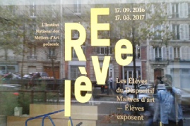 Lettres adhésives découpées sur vitrine lettres-adhesives-decoupees-vitrine.jpg