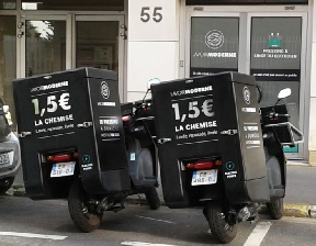 Lettres adhésives sur scooter électriques lettres-adhesives-scooters.jpg