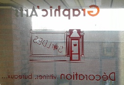Lettres adhésives pour vitrine à Croissy-Beaubourg lettres-adhesives-vitrine-croissy-beaubourg.jpg