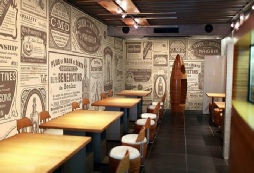 Décoration murale avec film d'embellissement decoration-murale-adhesive.jpg