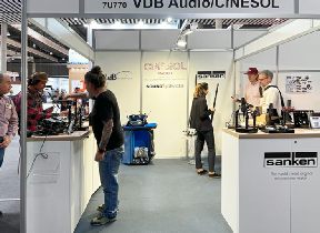 lettres-adhesives-paris-11eme.jpg