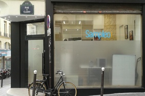 Des bureaux donnant sur un espace public ? Le film dépoli donnera toute l'intimité nécessaire à vos bureaux film-depoli.jpg