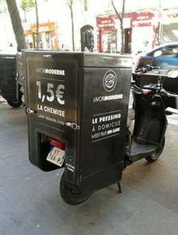Lettres adhésives sur scooter lettres-adhesives-sur-scooter.jpg