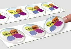 Sticker Doming - Un sticker recouvert d'un dôme de résine sticker-doming.jpg