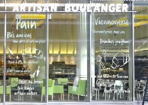 Habillage de vitrine en lettres et formes autocollantes habillage-de-vitrine-en-lettres-et-formes-autocollantes.jpg