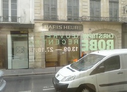 lettres adhésives sur vitrine à Paris 7ème lettres-adhesives-paris-7eme.jpg