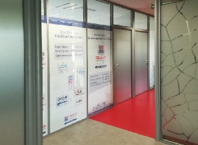 Le micro-perforé, pour voir sans être vu micro-perfore.jpg