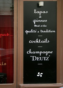 Conseils pour bien décorer la vitrine de sa boutique