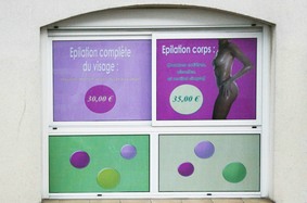 Conseils pour bien décorer la vitrine de sa boutique