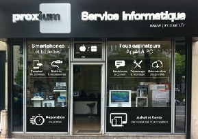 Habillage de vitrine en lettres et formes autocollantes habillage-de-vitrine-en-lettres-et-formes-autocollantes.jpg