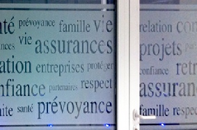 Décoration de bureau - Lettrage adhésif pour informer lettrage-adhesif.jpg