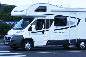 Marquage adhésif, lettres découpées, décoration pour camping-car decoration-camping-car.jpg