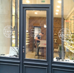 Lettres adhésives sur vitrine lettres-adhesives-vitrine.jpg